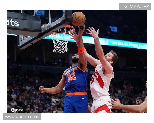 强悍表现 巴恩斯首度为猛龙砍下20分20篮板三双创队史纪录 强悍表现 巴恩斯首度为猛龙砍下20分20篮板三双创队史纪录